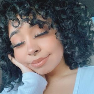 Meet your Posher, Maritza